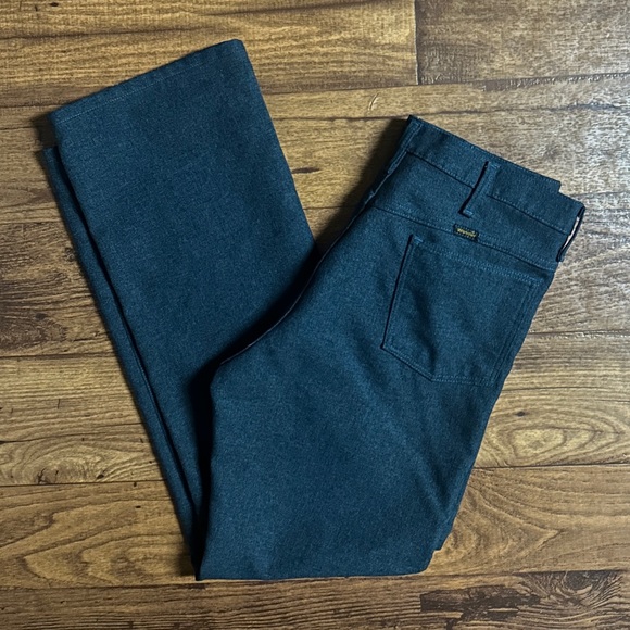 Wrangler Other - Wrangler ~ Vintage ~ Blue ~ Men’s Size 36/32 ~ Bell Bottom/ Western Pants